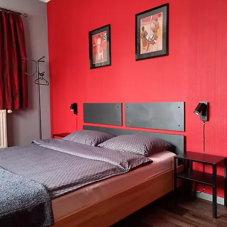 扎亚兹德比亚里多姆宾馆 3*